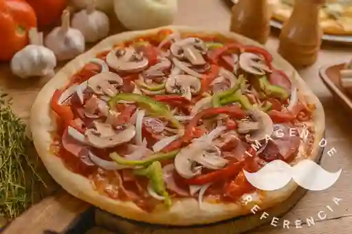 Combo Pizza Extrafamiliar con 4 Sabores + Gaseosa