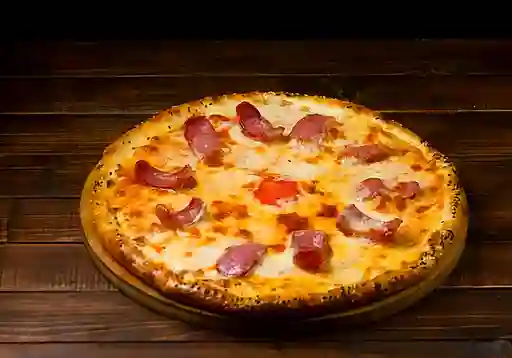 Pizza de Cábano y Maíz Pequeña