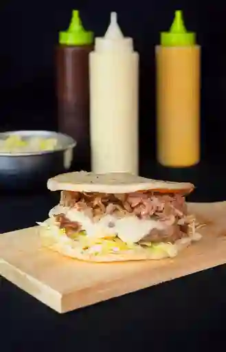 Arepa Burger Carne