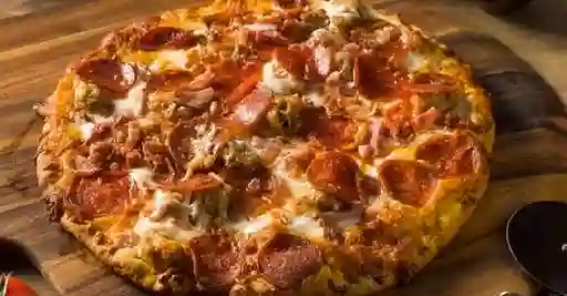 Pizza Queso y Tocineta
