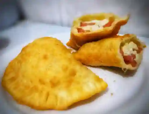 Empanada Frita Charcutera