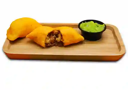 Combo Empanadas Fritas de Carne Mechada