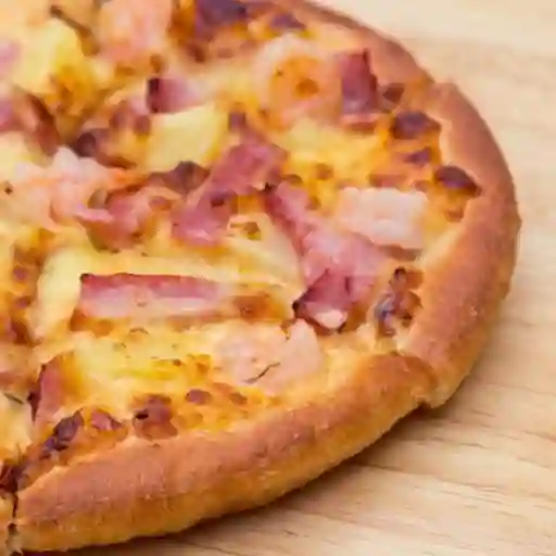 Pizza con Jamón y Queso