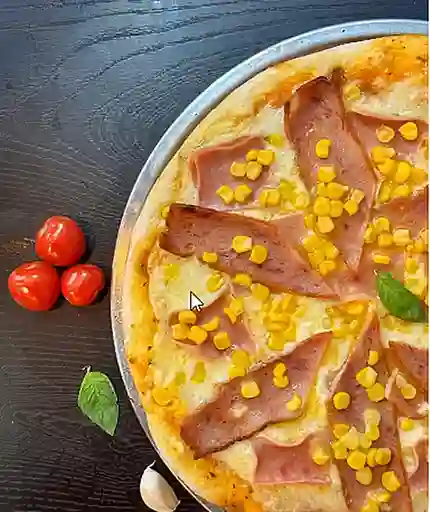 Pizza Milan Personal (4 Porciones)