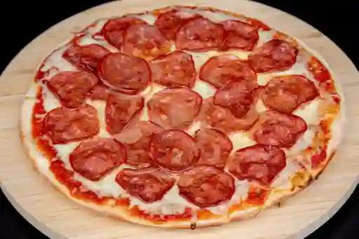 Pizza Pepperoni Personal (4 Porciones)