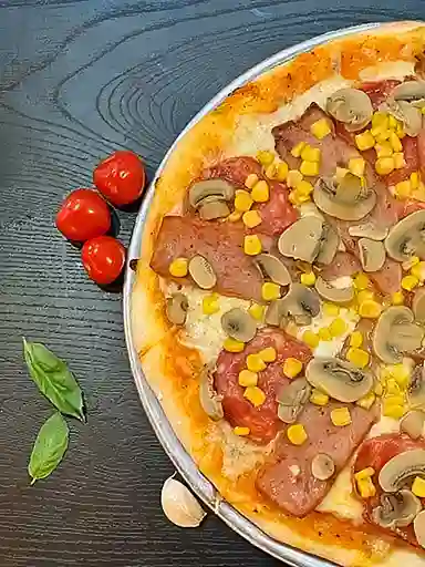Pizza Cherry Grande (12 Porciones)
