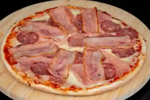 Pizza Súper Grande (12 Porciones)