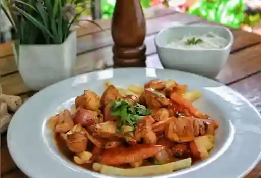 Chaufa de Lomito y Pollo