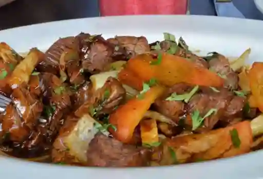 Lomo Saltado