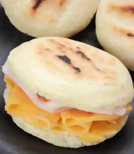 Arepa Jamon y Queso