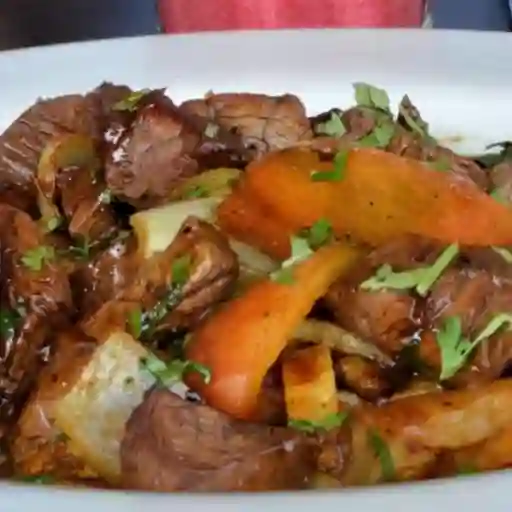 Lomo Saltado