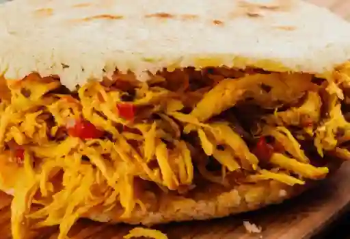 Arepa de Pollo, Chicharrón