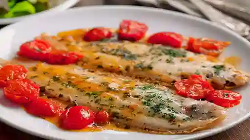 Filete de Pescado Blanco Al Ajillo