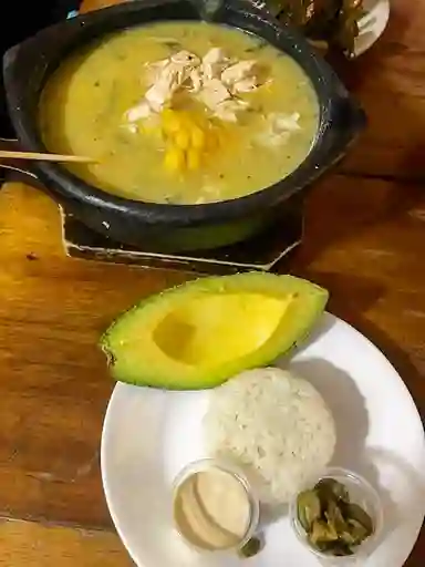 1/2 Sopa de Ajiaco