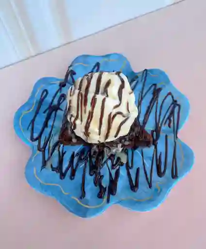 Brownie con Helado