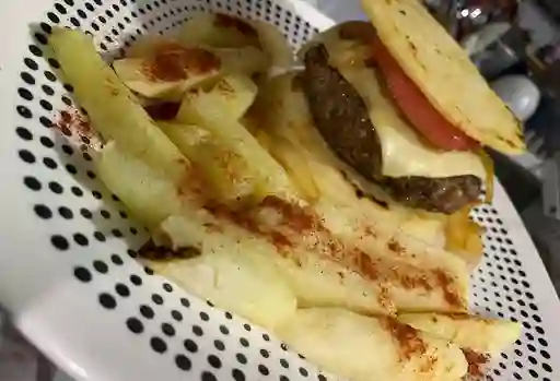 Hamburguesa Asada con Arepa