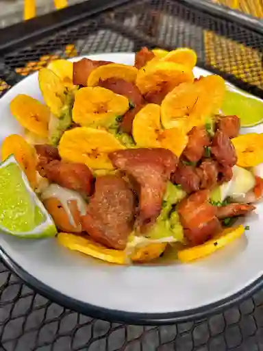 Chicharrón Carnudo