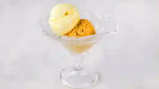 Dos Bolas de Helado