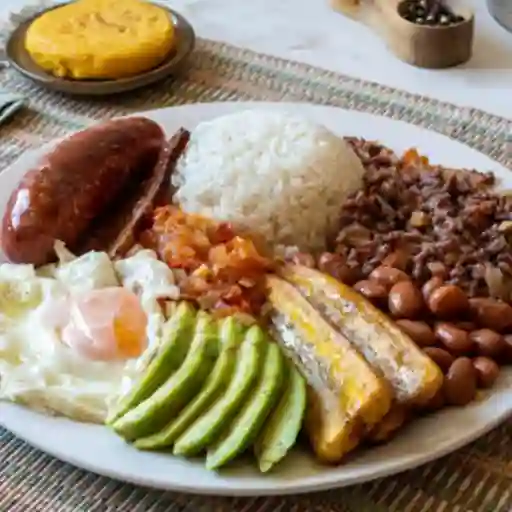 Bandeja Paisa