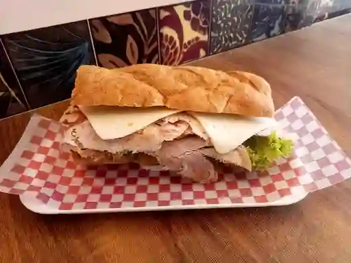 Sándwich Personal Grande de Pavo