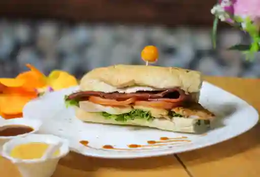 Sándwich Bacon Sinan