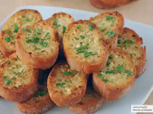 Panes de Ajo Gratinados Peperoni