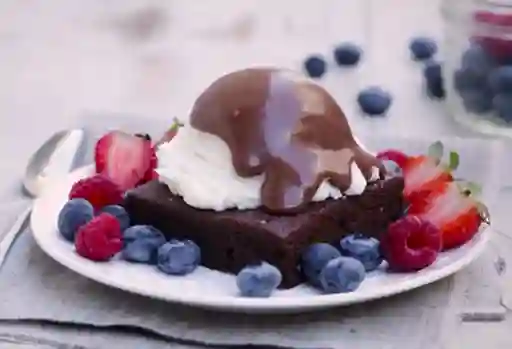 Brownie con Helado