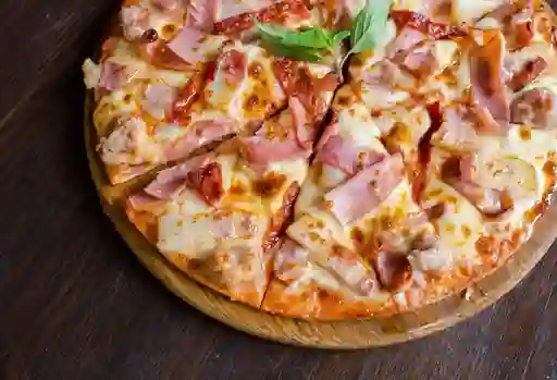 Pizza de Jamón y Queso