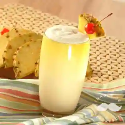 Limonada Piña Colada 10 OZ