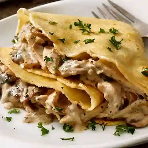 Crepe de Pollo con Champiñones