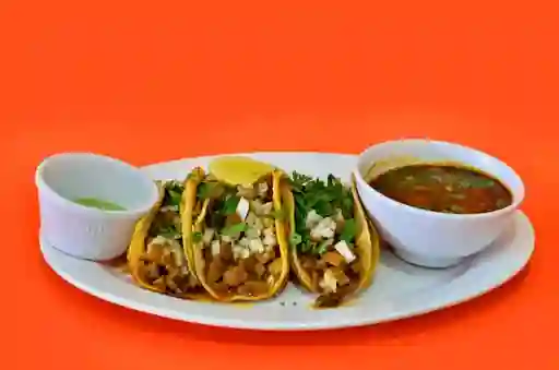 Tacos de Chicharrón