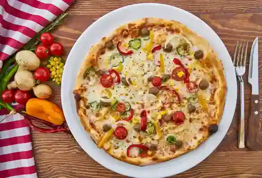 Pizza Jamón y Pollo Familiar