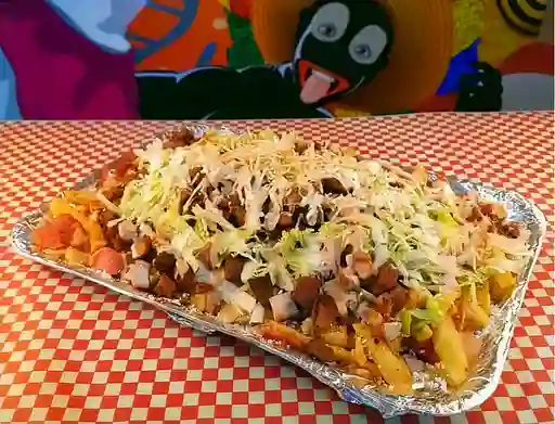 Salchipapas de la Casa
