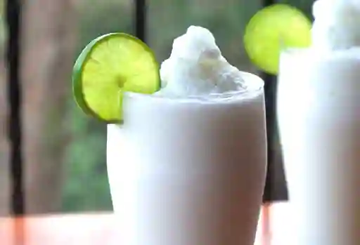 Limonada de Coco 14 Oz