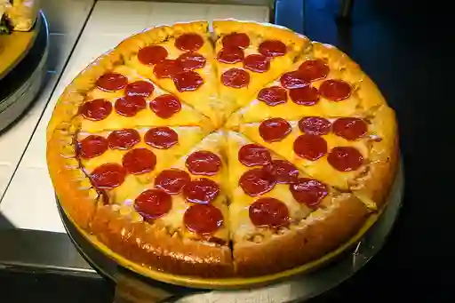 Pizza de Pepperoni Grande