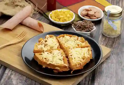 Mini Waffle de Pollo y Tocineta