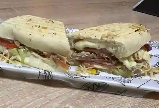 Sándwich Cubano el Encanto