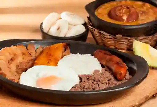 Bandeja Paisa Especial