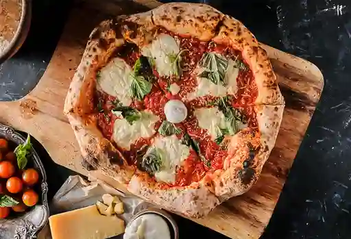 Pizza Margherita Burrata