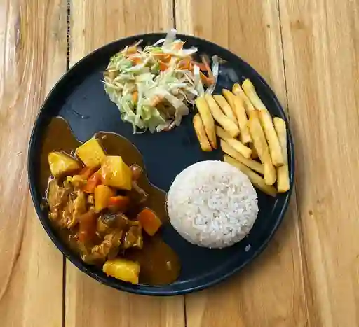 Almuerzo Carne Guisada