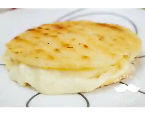 Arepa con Queso