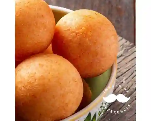 Buñuelo con Arequipe