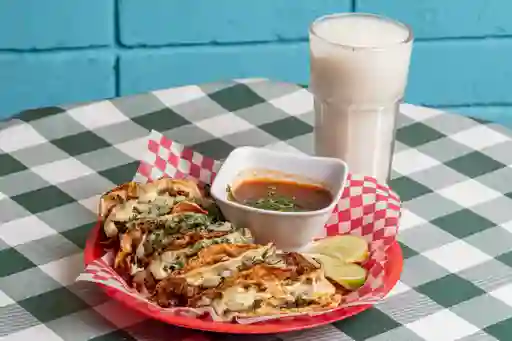 Combo Birria 5 Tacos+ Agua Fresca