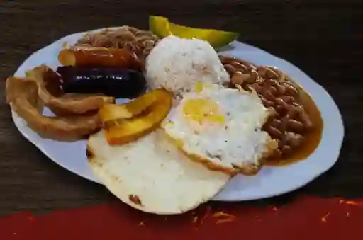 Bandeja Paisa