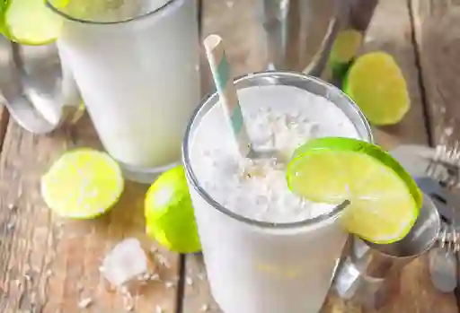 Limonada de Coco 16 Oz