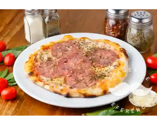 Pizza Salamy 30 Cm