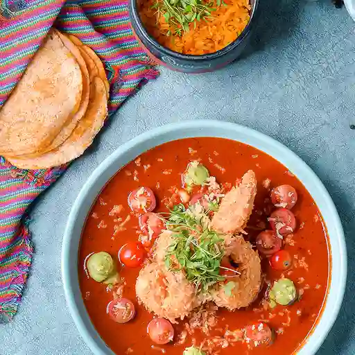 Camarones al Mole y Coco