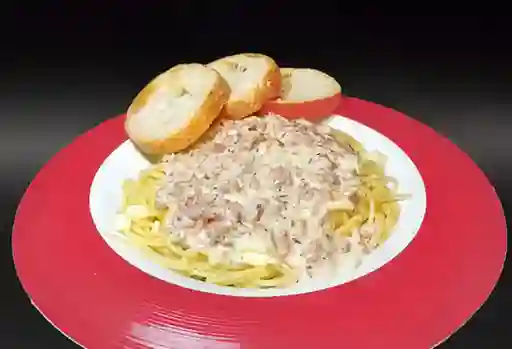 Espagueti a la Carbonara