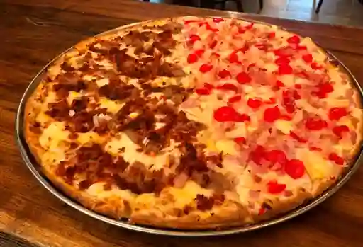 Pizza Combinada Especial Mediana