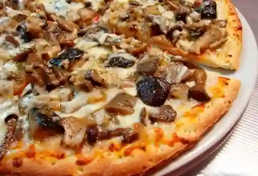 Pizza de Pollo Setas